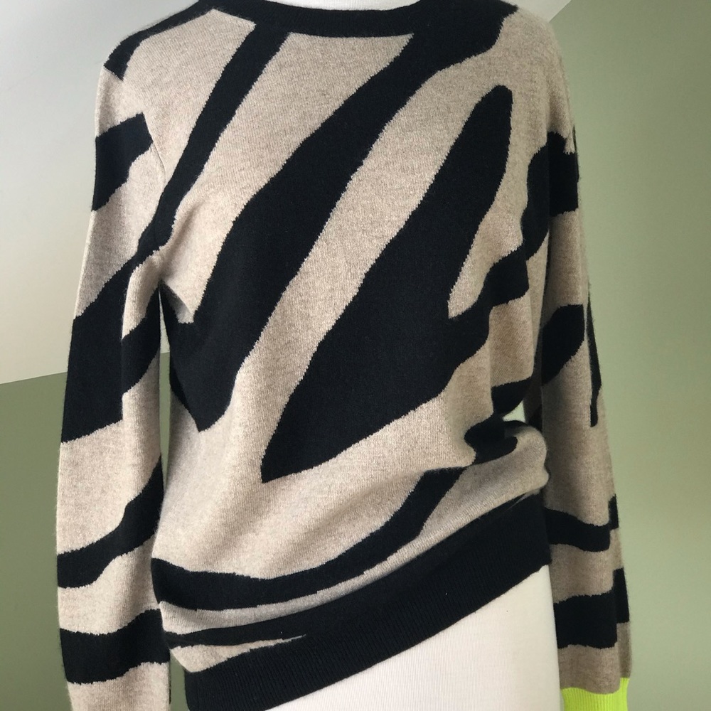 BRODIE Cashmere Zebra Motif Sweater